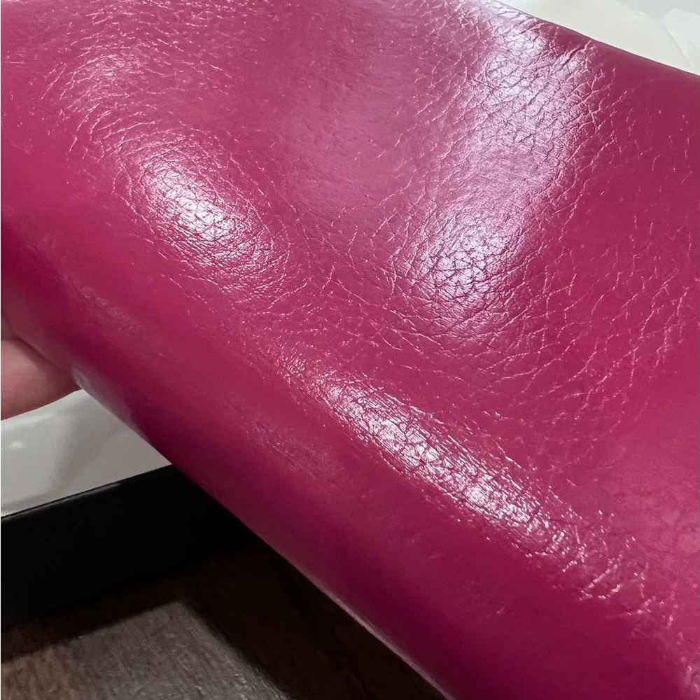 Gucci Pink Leather Soho Interlocking GG Logo Zip Around Wallet w/COA - Picture 5 of 17